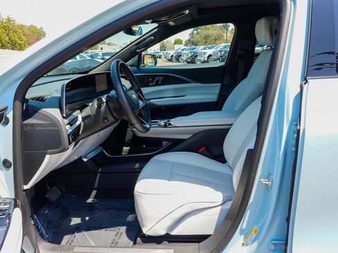 Certified 2024 Cadillac Lyriq Sport RWD image 13