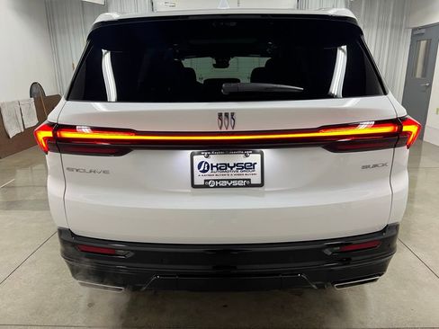 New 2026 Buick Enclave Sport Touring w/ Power Package image 7