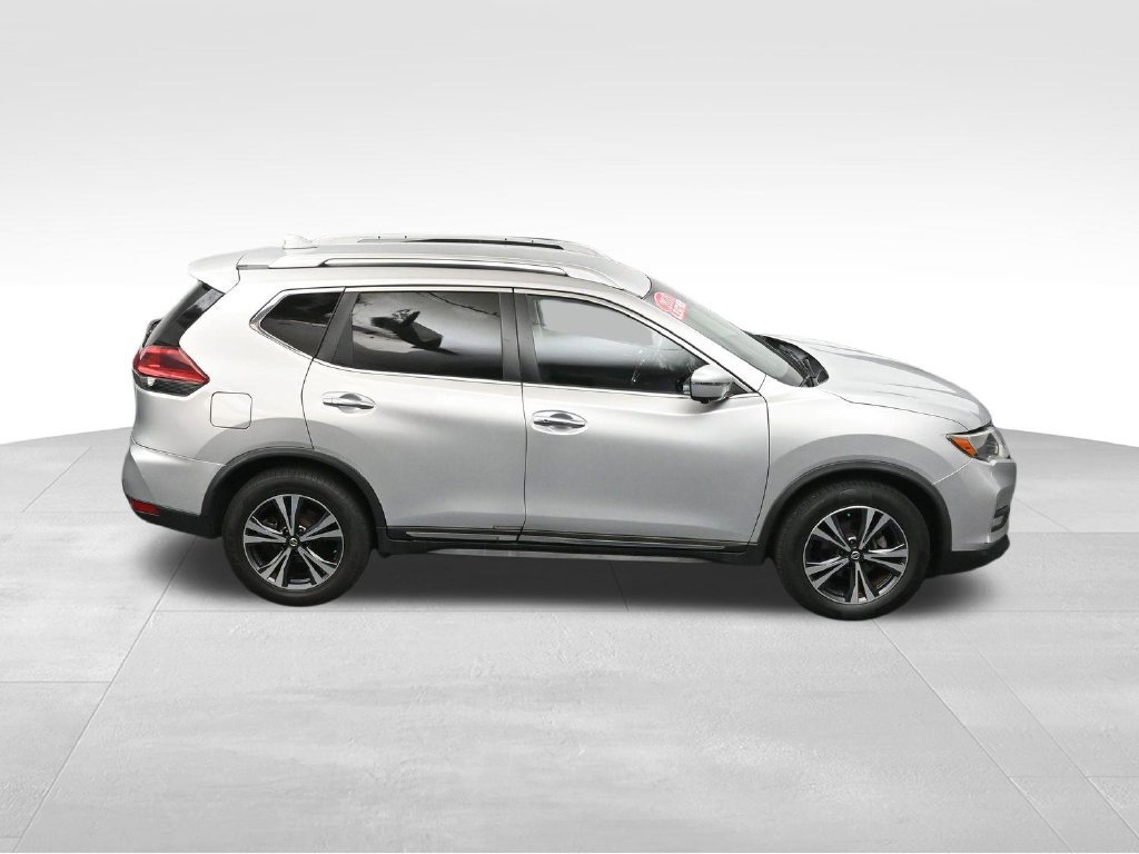 Used 2018 Nissan Rogue SL FWD image 37