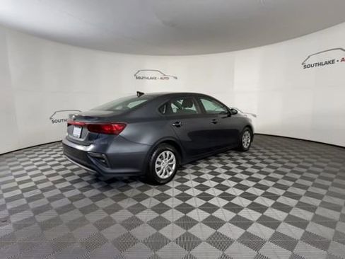 Used 2021 Kia Forte Sedan FWD image 8