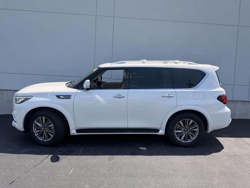 Used 2021 INFINITI QX80 Luxe w/ Cargo Package AWD/4WD image 2