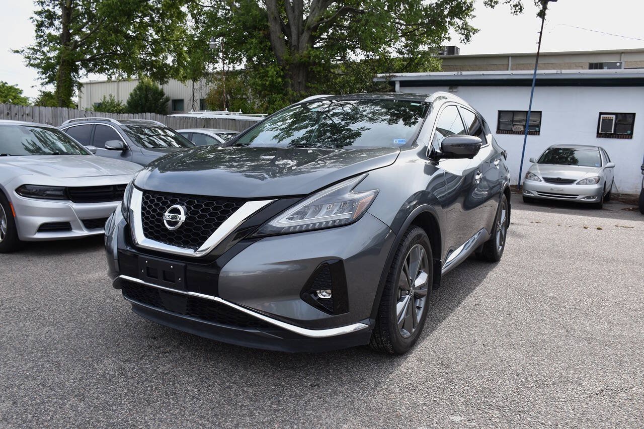 Used 2020 Nissan Murano Platinum w/ Cargo Package FWD image 2