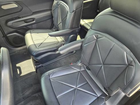 New 2027 Kia Telluride EX FWD image 18