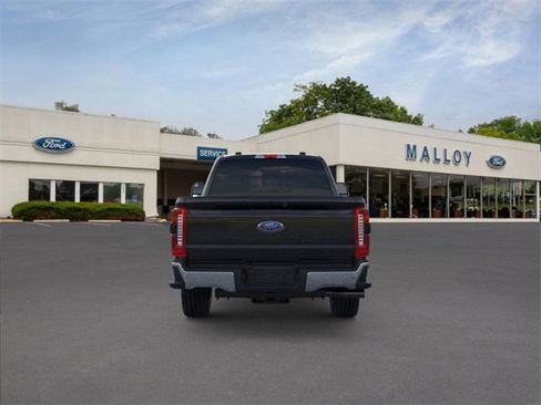 New 2026 Ford F250 Lariat w/ FX4 Off-Road Package image 5