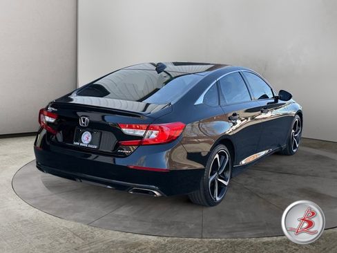Used 2021 Honda Accord Sport image 7