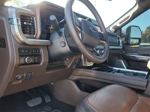 Used 2024 Ford F250 King Ranch image 18