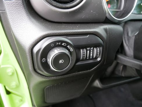 Certified 2021 Jeep Wrangler Unlimited Sport image 23