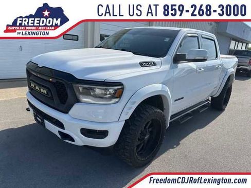 Used 2020 RAM 1500 Big Horn AWD/4WD image 1