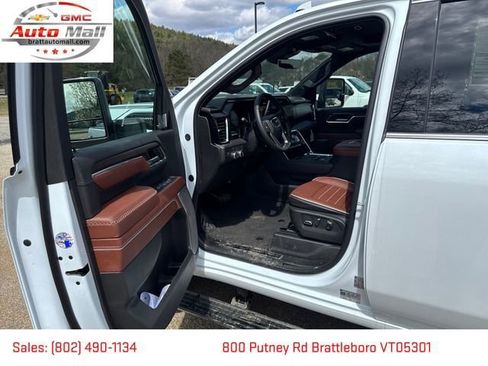 New 2026 GMC Sierra 3500 Denali Ultimate AWD/4WD image 22