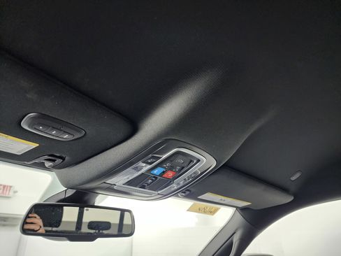 Used 2024 RAM 2500 Laramie w/ Night Edition image 13