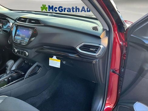 Used 2022 Chevrolet TrailBlazer LT w/ Convenience Package image 24