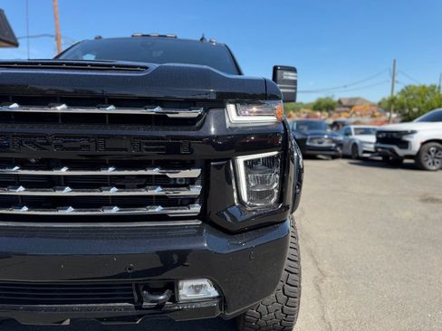 Used 2021 Chevrolet Silverado 2500 LTZ w/ Carhartt Edition AWD/4WD image 14