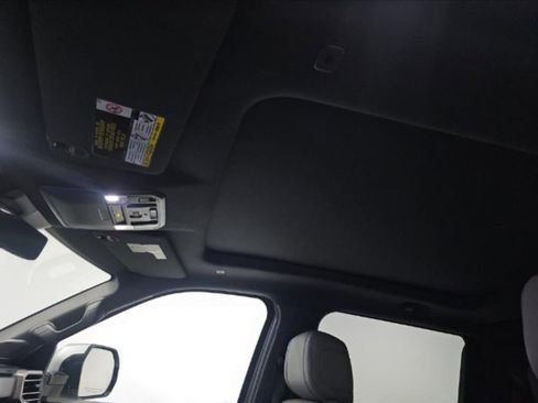 Used 2026 Toyota Tundra Limited AWD/4WD image 8