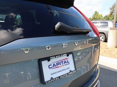 Used 2020 Volvo XC90 T5 Momentum w/ Protection Package image 25