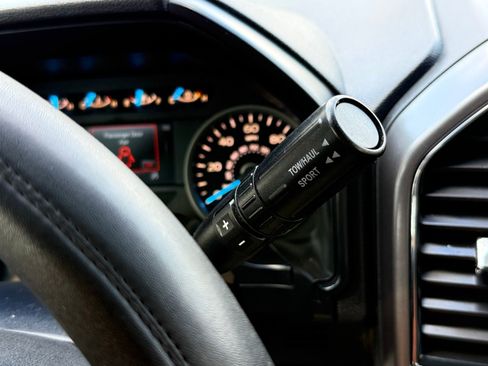 Used 2017 Ford F150 XLT w/ Heavy-Duty Payload Package image 36