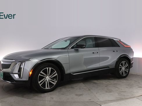 Used 2024 Cadillac Lyriq Luxury RWD image 18