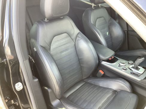 Used 2020 Alfa Romeo Stelvio Ti Sport w/ Quick Order Package 22S Sport image 34