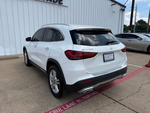 Used 2022 Mercedes-Benz GLA 250 image 4
