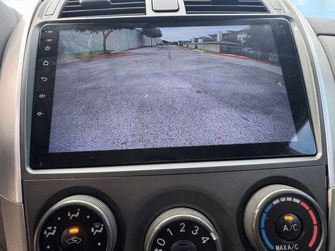 Used 2011 Toyota Corolla LE FWD image 14