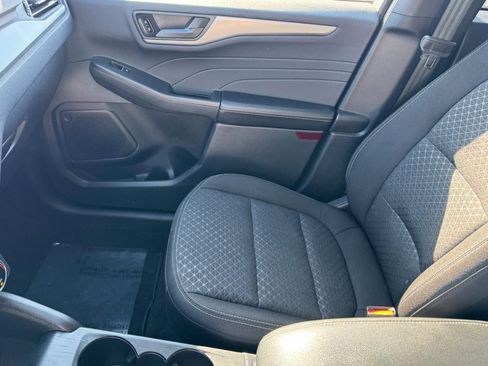 Used 2024 Ford Escape Active w/ Cold Weather Package image 13