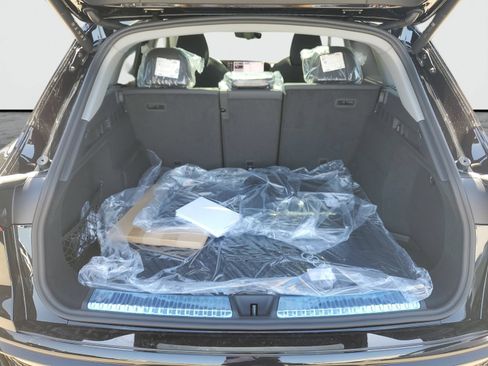 New 2026 Audi Q5 Prestige AWD/4WD image 8