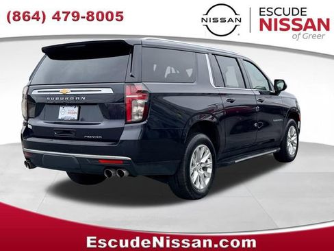 Used 2024 Chevrolet Suburban Premier RWD image 3
