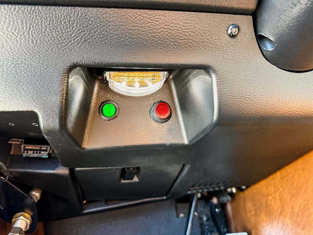 Used 2006 HUMMER H1 4-Door Wagon AWD/4WD image 51