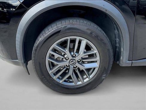 Used 2023 Nissan Rogue S FWD image 8