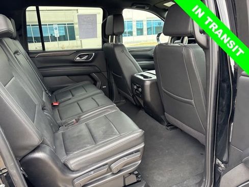 Used 2024 Chevrolet Suburban LT AWD/4WD image 10