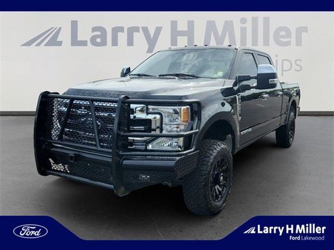 Used 2021 Ford F250 Lariat w/ Chrome Package image 1