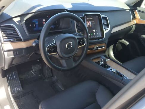 Certified 2024 Volvo XC90 B6 Plus w/ Protection Package Premier AWD/4WD image 2