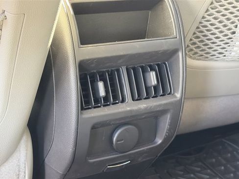 Used 2014 Cadillac SRX Luxury w/ Driver Awareness Package image 14