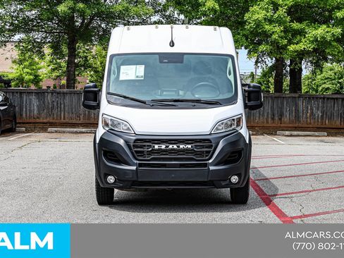 Used 2025 RAM ProMaster 2500 w/ Convenience Group FWD image 12