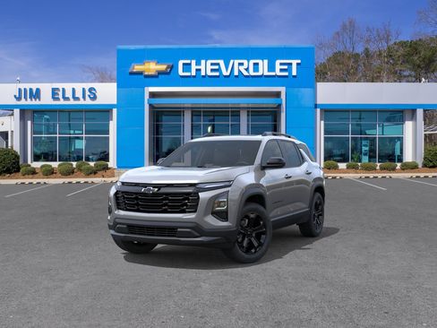 New 2026 Chevrolet Equinox LT w/ Midnight Edition FWD image 8