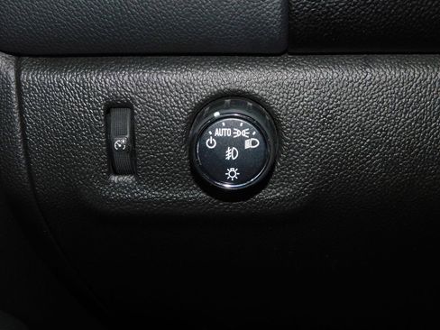 Used 2022 Chevrolet Colorado LT w/ LT Convenience Package RWD image 28