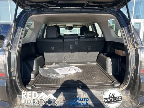 Used 2023 Toyota 4Runner 40th Anniversary SE image 13