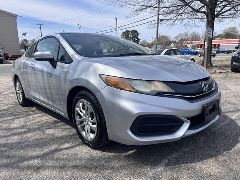 Used 2015 Honda Civic LX image 3