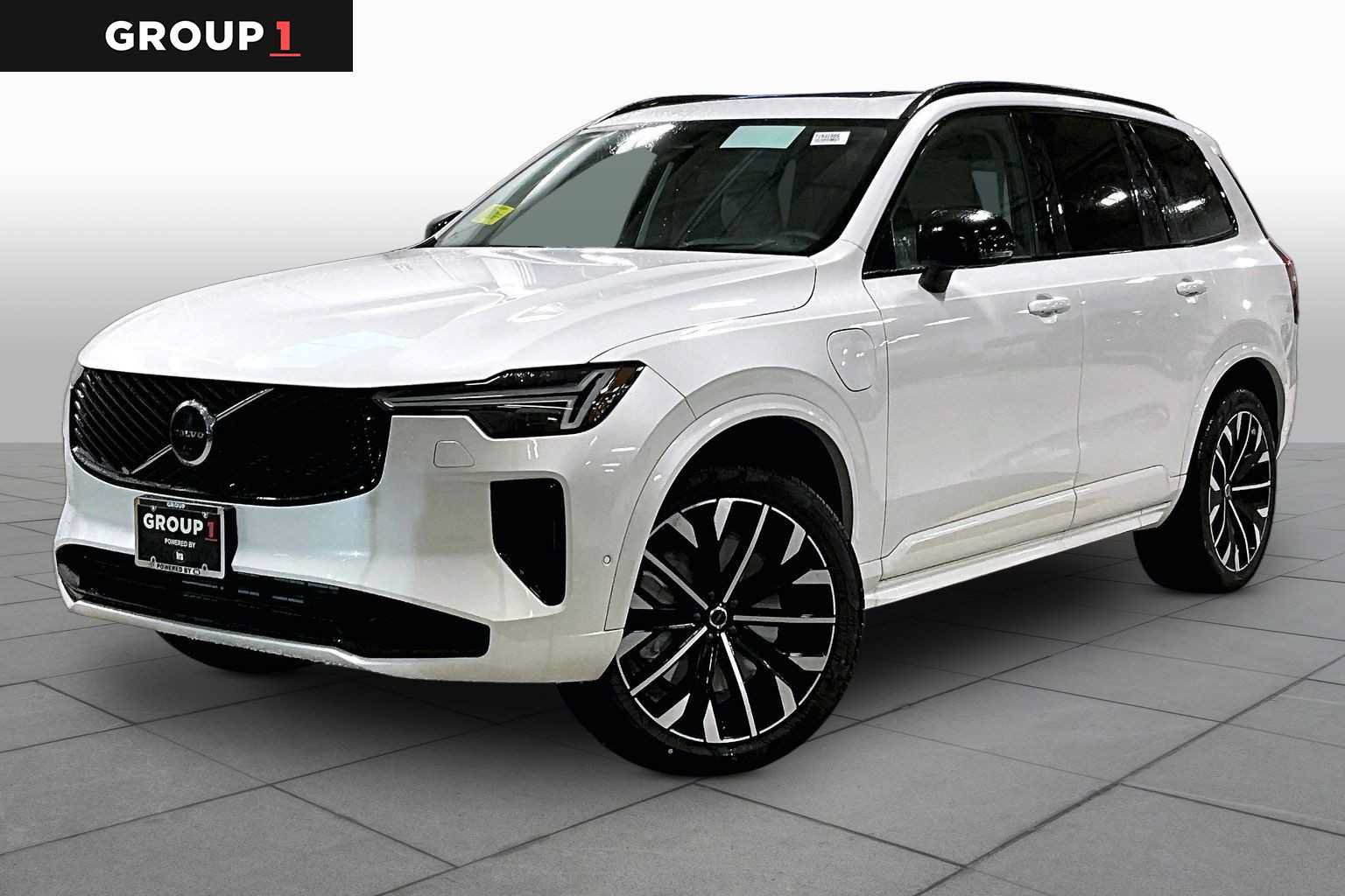 New 2026 Volvo XC90 T8 Ultra w/ Protection Package Premier AWD/4WD image 1