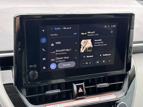 Used 2025 Toyota Corolla LE w/ Convenience Package image 19