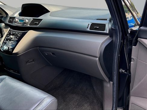 Used 2012 Honda Odyssey EX-L image 27