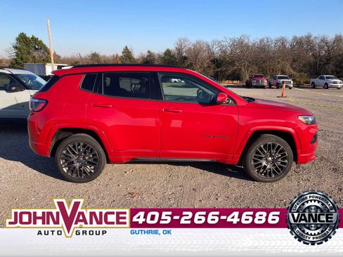 Used 2023 Jeep Compass Limited image 8