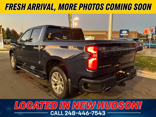 Used 2020 Chevrolet Silverado 1500 High Country w/ Safety Package II AWD/4WD image 2