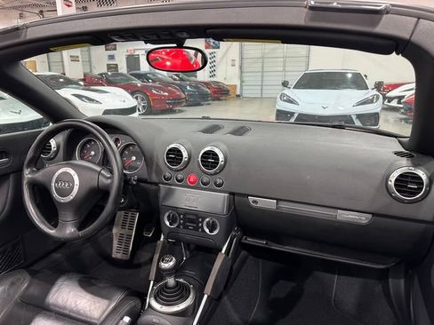 Used 2004 Audi TT 1.8T AWD/4WD image 13