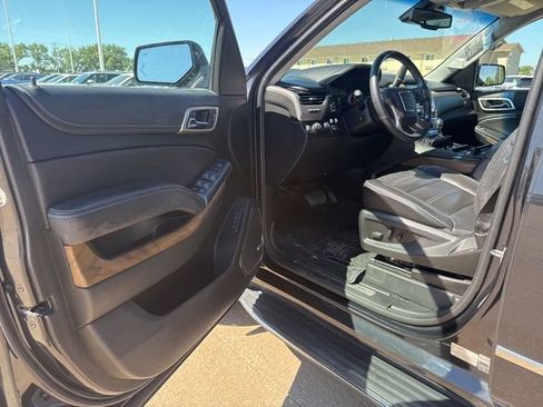 Used 2020 GMC Yukon XL Denali AWD/4WD image 8