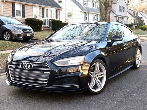 Used 2018 Audi A5 2.0T Premium Plus w/ Premium Plus AWD/4WD image 4