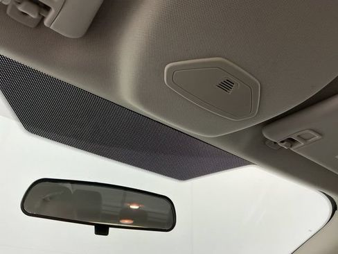 Used 2014 Ford Focus SE FWD image 19