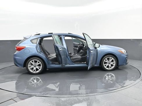 Used 2018 Subaru Impreza 2.0i Limited w/ 50th Anniversary Edition AWD/4WD image 29