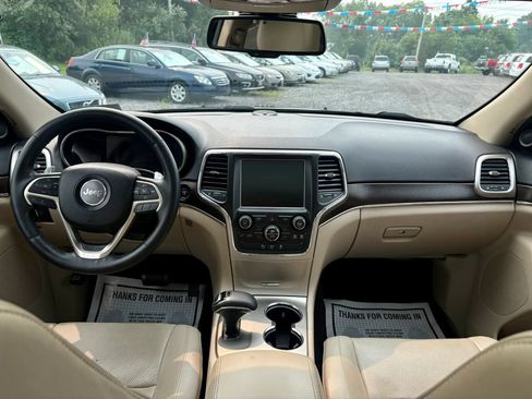Used 2014 Jeep Grand Cherokee Limited w/ Luxury Group II AWD/4WD image 30