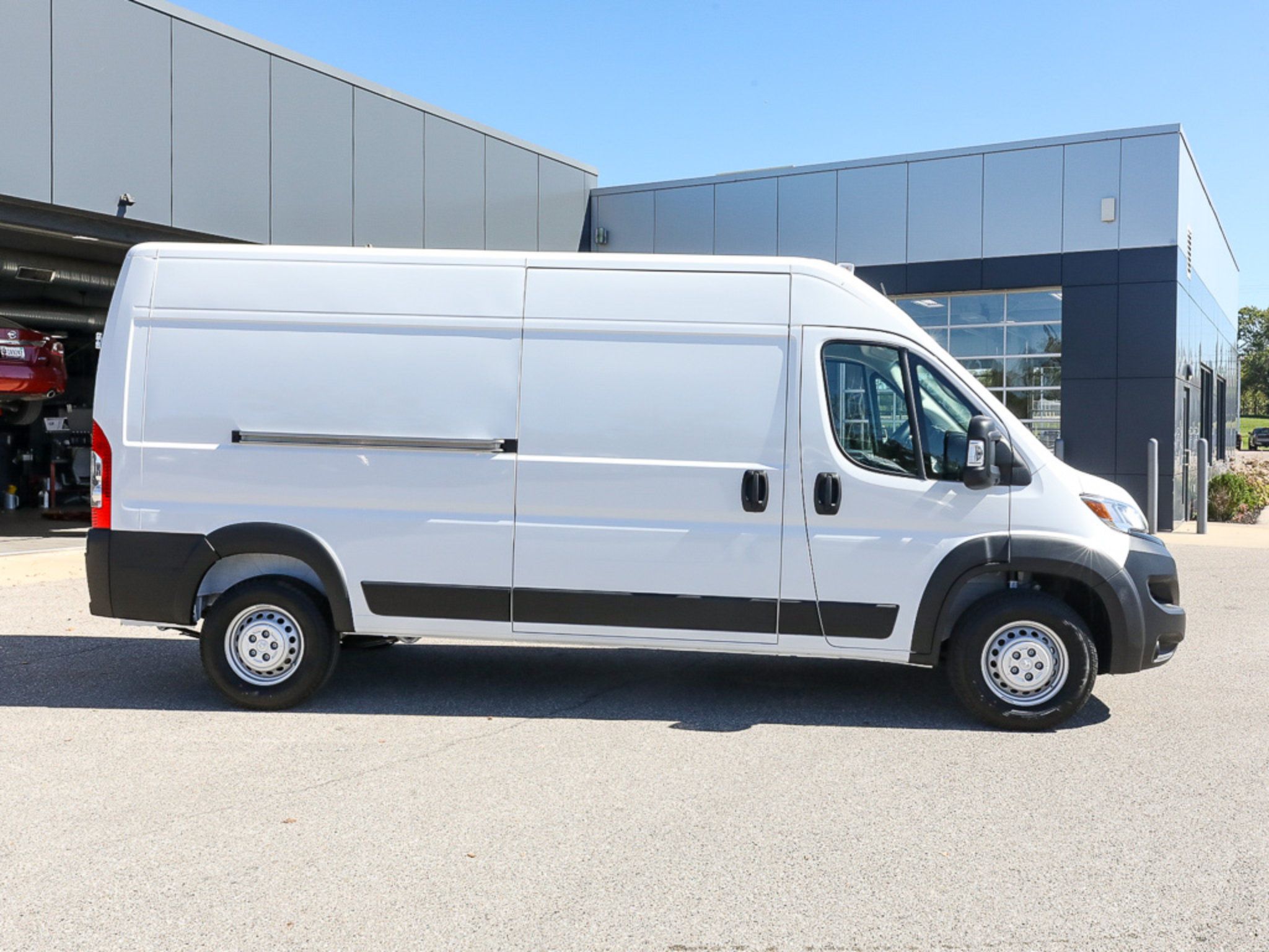 New 2026 RAM ProMaster 2500 w/ Convenience Group FWD image 8