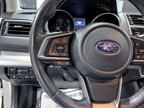 Used 2019 Subaru Outback 2.5i Premium image 21